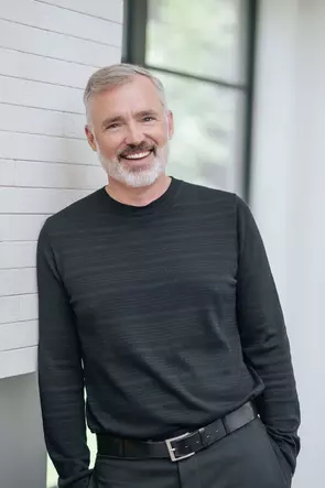 Iain Edmonds, North Vancouver, Real Estate Agent